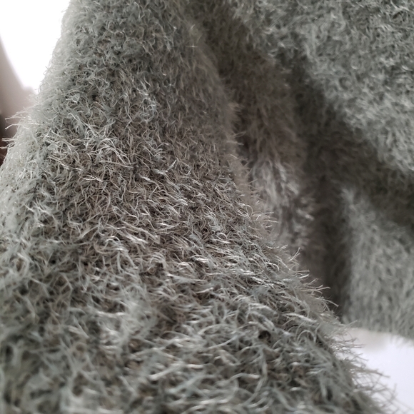 Pink Rose Fuzzy Sweater - Picture 2 of 6